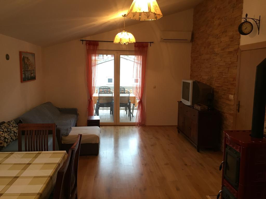 Apartment Jole Šibenik Esterno foto